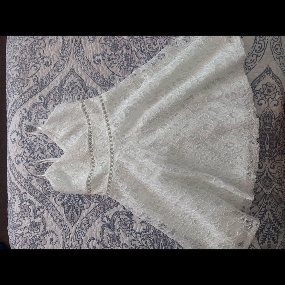 White lace dress